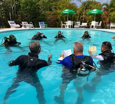 Dive instructor training in the Dominican Republic